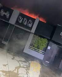 Incendio en Lovera Bar deja una persona fallecida