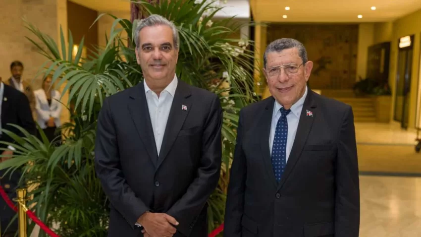 Presidente Abinader llega a Lisboa, Portugal