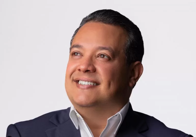 Alejandro Jáquez insta a respaldar a los candidatos peledeístas en las elecciones congresuales y presidenciales.