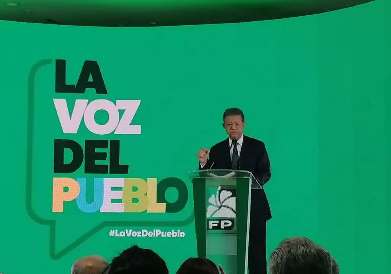 Leonel pide a JCE plazo hasta el viernes para completar boleta de diputados