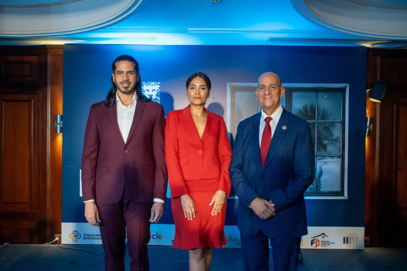 Escritor dominicano presenta su más reciente obra