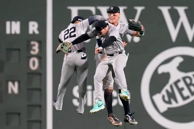 Verdugo vuelve al Fenway con 4 empujadas y Yankees aplastan a Red Sox
