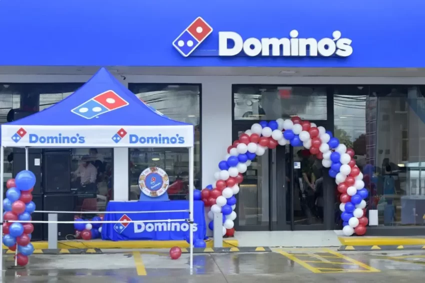 Domino’s celebra la apertura de su 8va tienda en Santiago