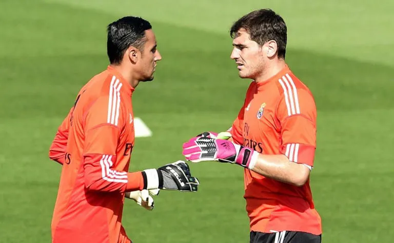 Inolvidable: el día que Keylor Navas ridiculizó a Iker Casillas delante de las cámaras del Real Madrid