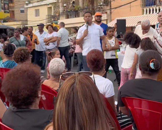 Elías Matos continúa sus tradicionales encuentros de celebración a las Madres