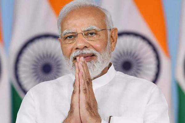 El primer ministro de la India llega a Moscú