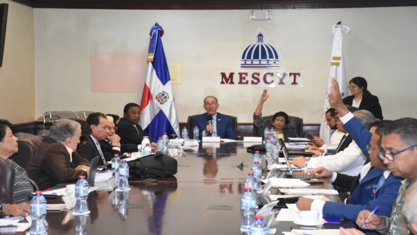 Frank Moya Pons recibirá reconocimiento como “Investigador Científico de la Nación”