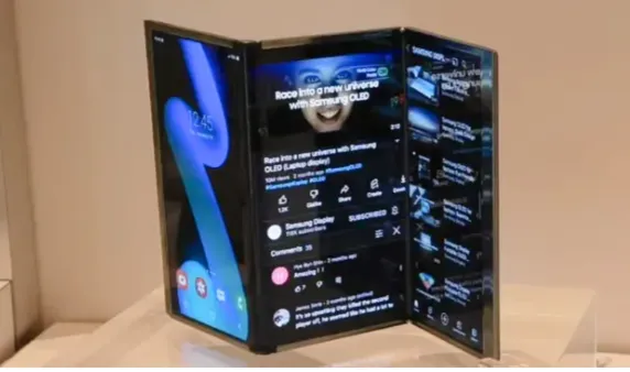 Teléfono tríptico: Innovación para reavivar el mercado de los plegables