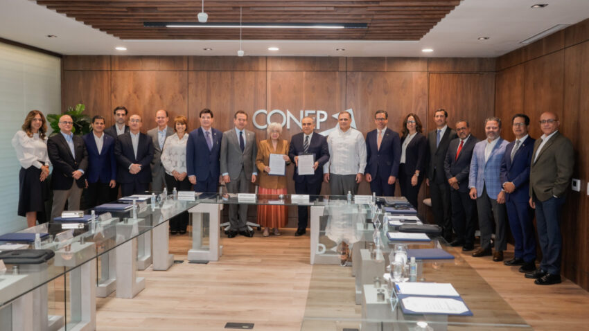 Conep y Digeig firman memorando para impulsar cultura de transparencia en el sector privado