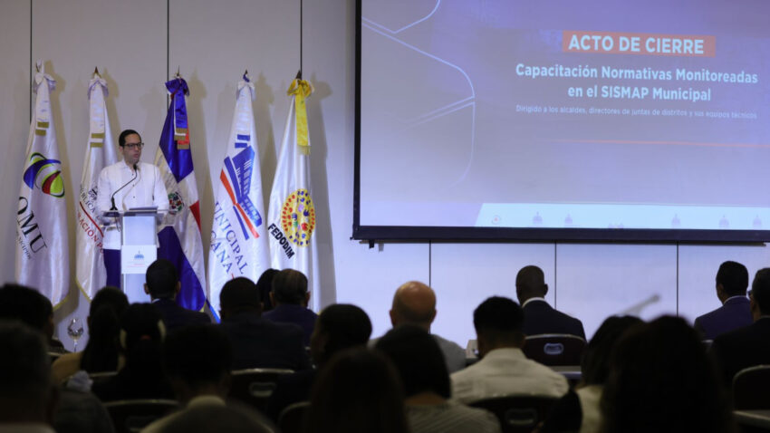 MAP capacita a 1,655 representantes de 347 ayuntamientos en normas de gestión municipal