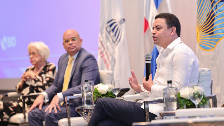 Ministerio de Hacienda encamina esfuerzos para que poderes y órganos constitucionales ejecuten presupuestos en línea