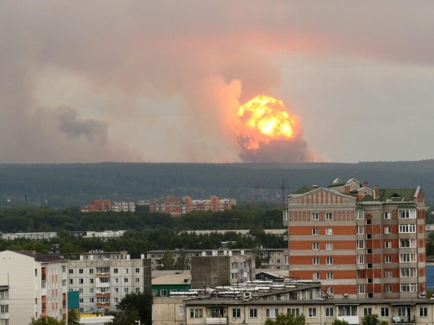 Reportan una explosión en una refinería de la ciudad rusa de Omsk