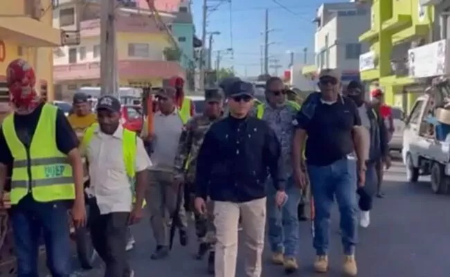 Alcaldía del DN cierra metaleras ilegales en Villa Consuelo y recupera espacios