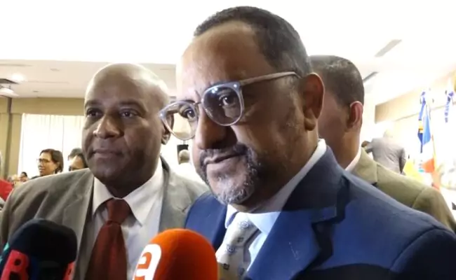 Antoliano Peralta afirma cláusula pétrea en reforma sobre reelección no afecta derechos