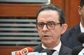 Carlos Salcedo dice la reforma constitucional no rehabilita a Danilo ni inhabilita a Leonel