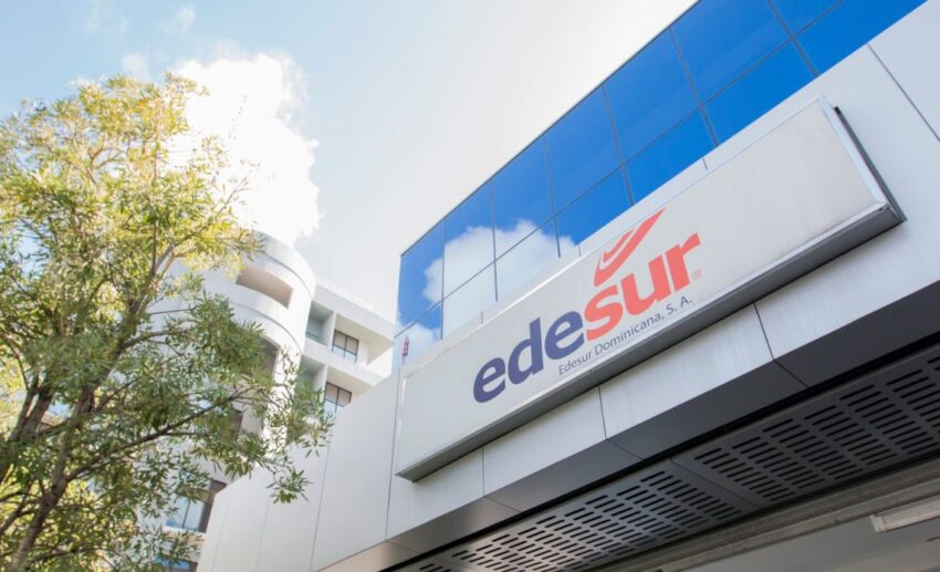 Desvinculan tres altos funcionarios de Edesur en Azua, entre ellos el gerente operativo