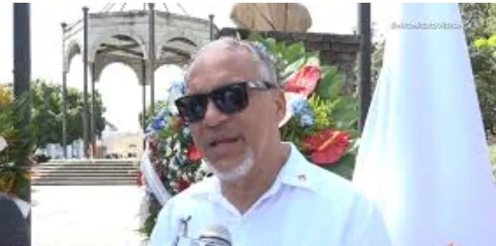 Secretario General del Ayuntamiento de La Vega ejercerá como Alcalde en lo que el hacha va y viene