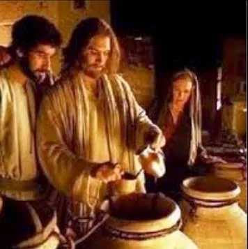 PALABRA DE DIOS VIERNES DE LECTURA El vino nuevo hay que echarlo en odres nuevos.