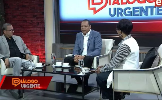 Eddy Alcántara dice reforma constitucional busca presidentes de turno no quieran perpetuarse en el poder