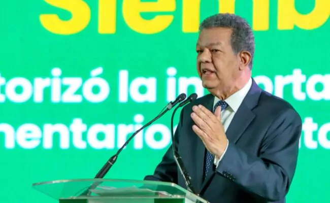 Leonel Fernández retoma "La Voz Del Pueblo" este lunes 16 a las 11:00 a.m.