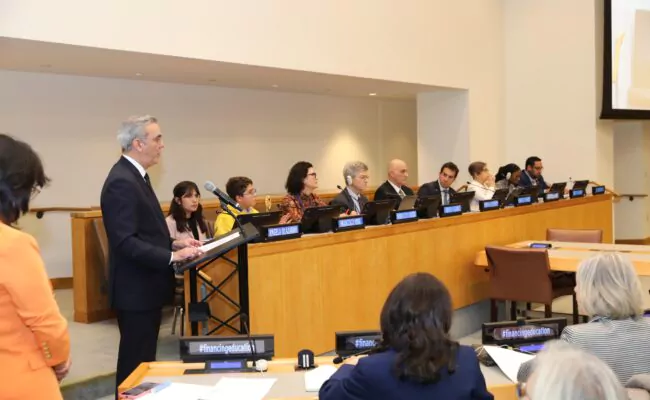 Presidente Abinader defiende inversión en educación; dice el desafío ahora es mejorar la calidad del sistema