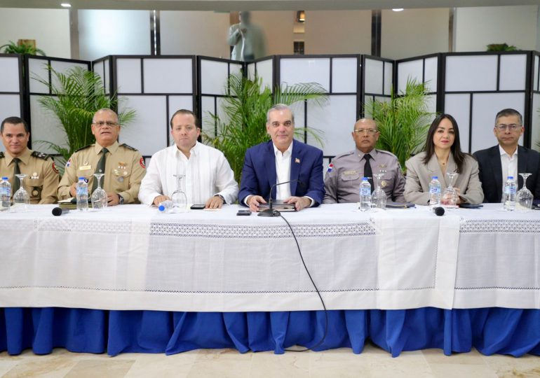 Presidente Abinader encabeza reunión de seguimiento al Plan de Seguridad Ciudadana