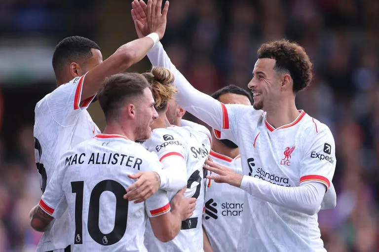 Calificaciones de jugadores del Liverpool ante Crystal Palace: Curtis Jones y dos más destacan