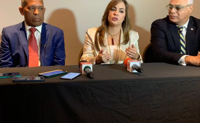 Presidenta COPARDOM aclara empresarios no buscan eliminar cesantía, sino una reestructuración que permita reducir costos del pasivo laboral