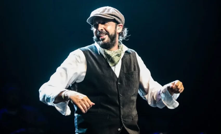 Juan Luis Guerra actuará en gala Latin Grammy