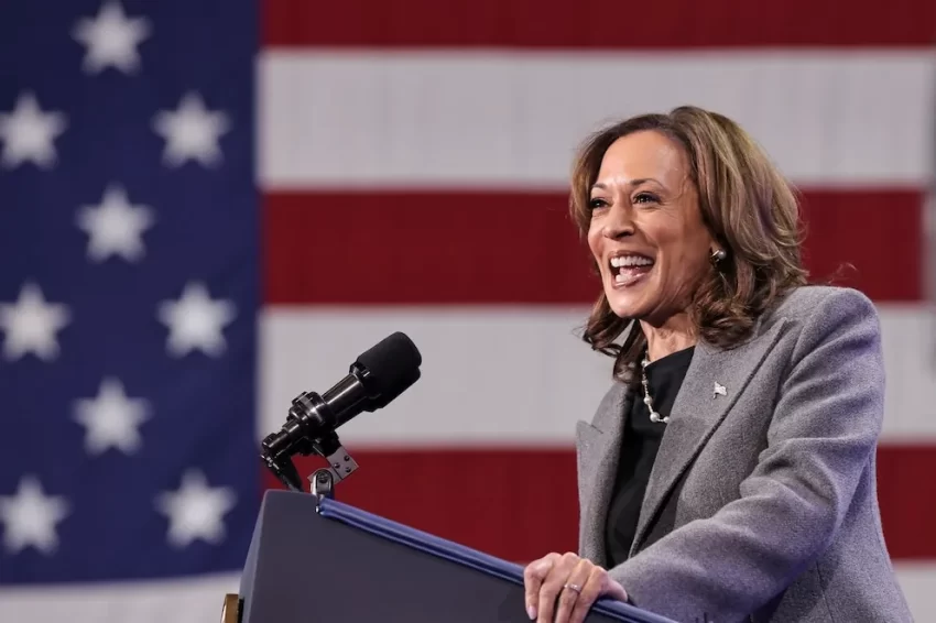 La campaña de Kamala Harris recaudó 1.000 millones de dólares y supera por amplio margen la cosecha de Trump