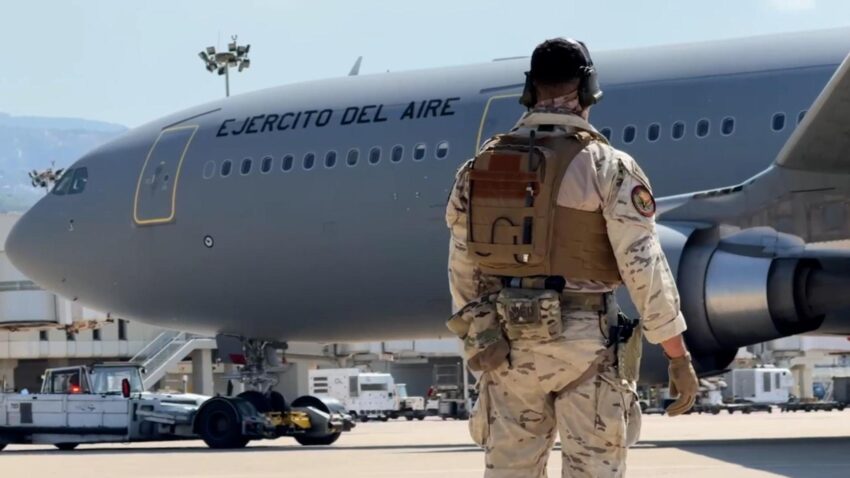 Llega a Madrid el primer avión del Ejército con 204 evacuados desde Líbano