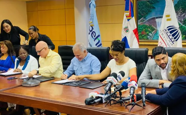 Entidades gubernamentales se unen para formular plan de ordenamiento territorial de San Cristóbal