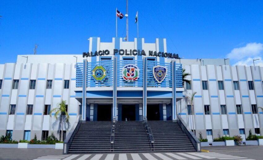 El Gobierno trasladará el Palacio de la Policía y le inyectará 14,000 millones de pesos