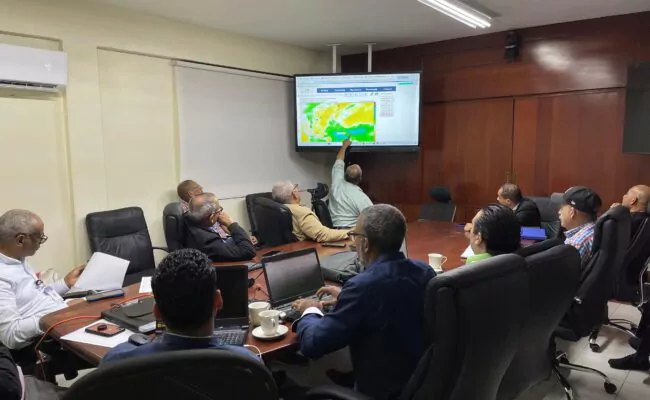 INDRHI informa presas operan bajo protocolo; espera que vaguada favorezca embalses