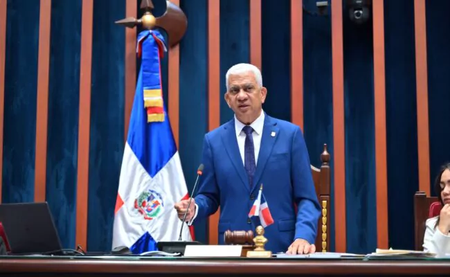 Senado hace cambios al proyecto de ley sobre tráfico de personas