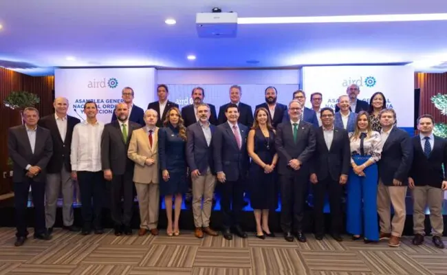 Asociación de Industrias reelige a Julio Brache como presidente