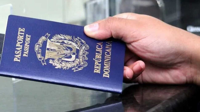 Dirección General de Pasaportes proyecta cerrar 2024 con 800,000 pasaportes emitidos, lo cual cuadruplica la emisión de 2005