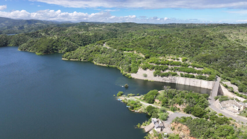 Indrhi informa sobre volúmenes en sistema nacional de presas