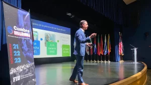 Dice Inteligencia Artificial destruirá 4 de cada 10 empleos; podría afectar gobernabilidad