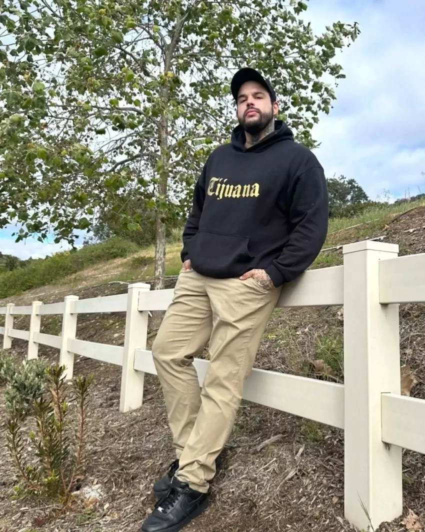 Hermano de Ángela Aguilar reacciona al regreso de Cazzu a redes sociales