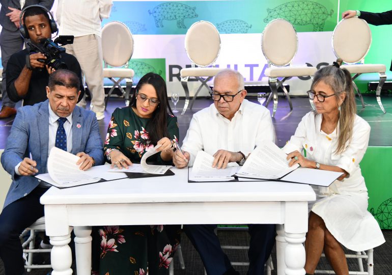 El Bagrícola prestará RD$600 millones a productores de cerdos del país