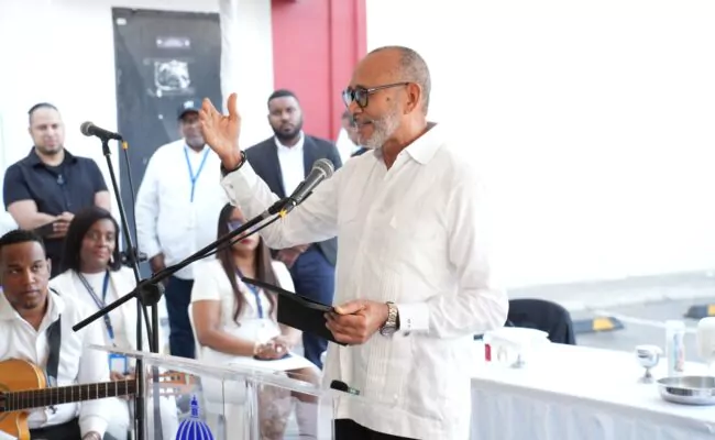 En tres años de gestión de Víctor Castro en INABIE “hemos aumentado los escolares beneficiados” y con ellos a más de 720 mil familias