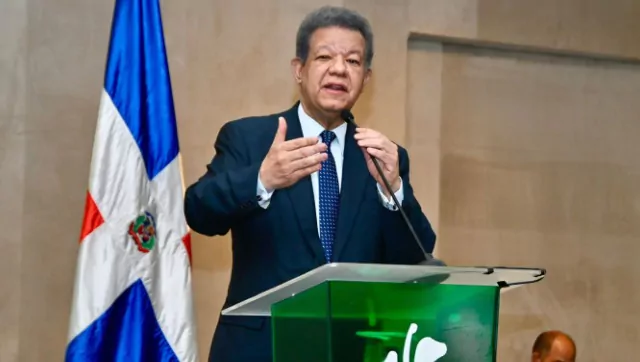 Leonel Fernández asegura que “desacierto continuo” del PRM está afectando la institucionalidad