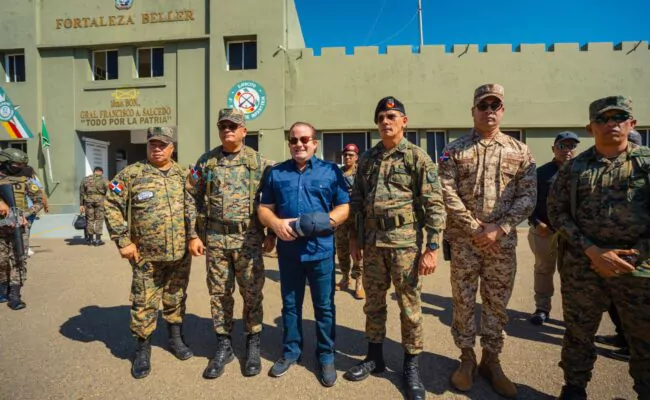 Ministro Paliza garantiza avance en proyecto para proteger la frontera “en la medida de las posibilidades de las finanzas gubernamentales”