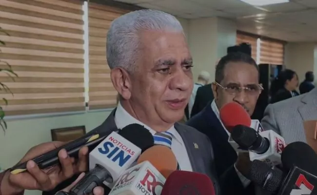 Presidente del Senado llama a regularizar mano de obra haitiana