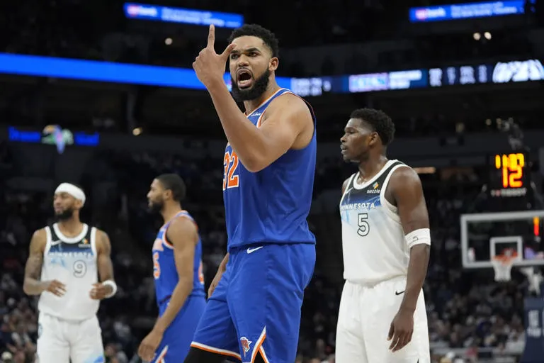 Towns brilla en su regreso a Minnesota y Knicks superan 133-107 a Timberwolves