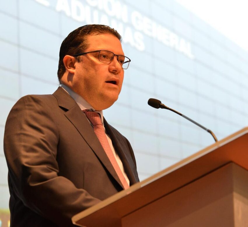 Aduanas incrementa un 30 % la gracia navideña para dominicanos en el exterior