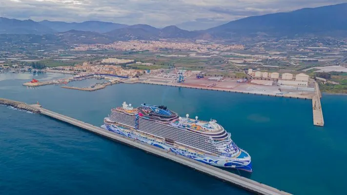 Más de 58.848 cruceristas llegan a Motril en la temporada