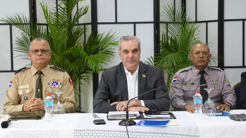Presidente Abinader encabeza reunión de seguimiento al Plan de Seguridad Ciudadana
