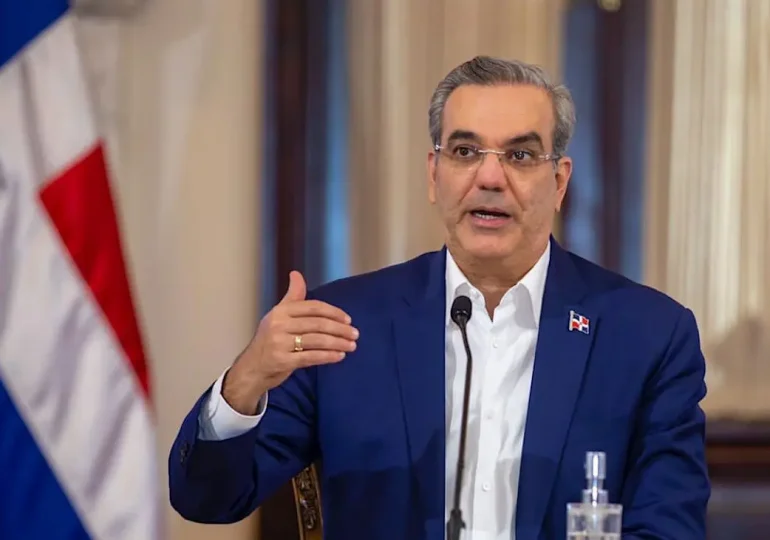 Luis Abinader hablará este domingo a las 7:00 pm